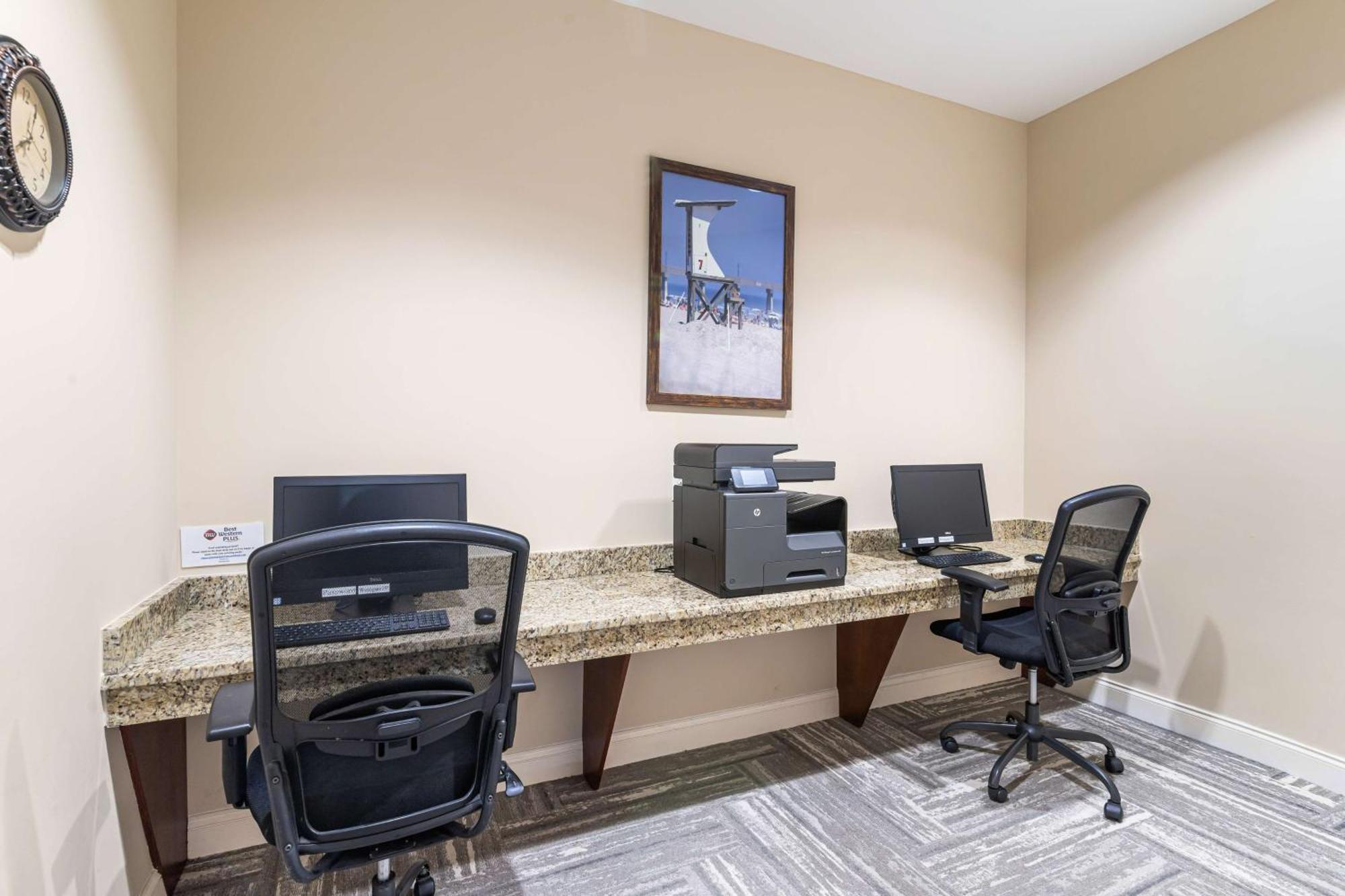 Best Western Plus Westgate Inn And Suites Leland Luaran gambar