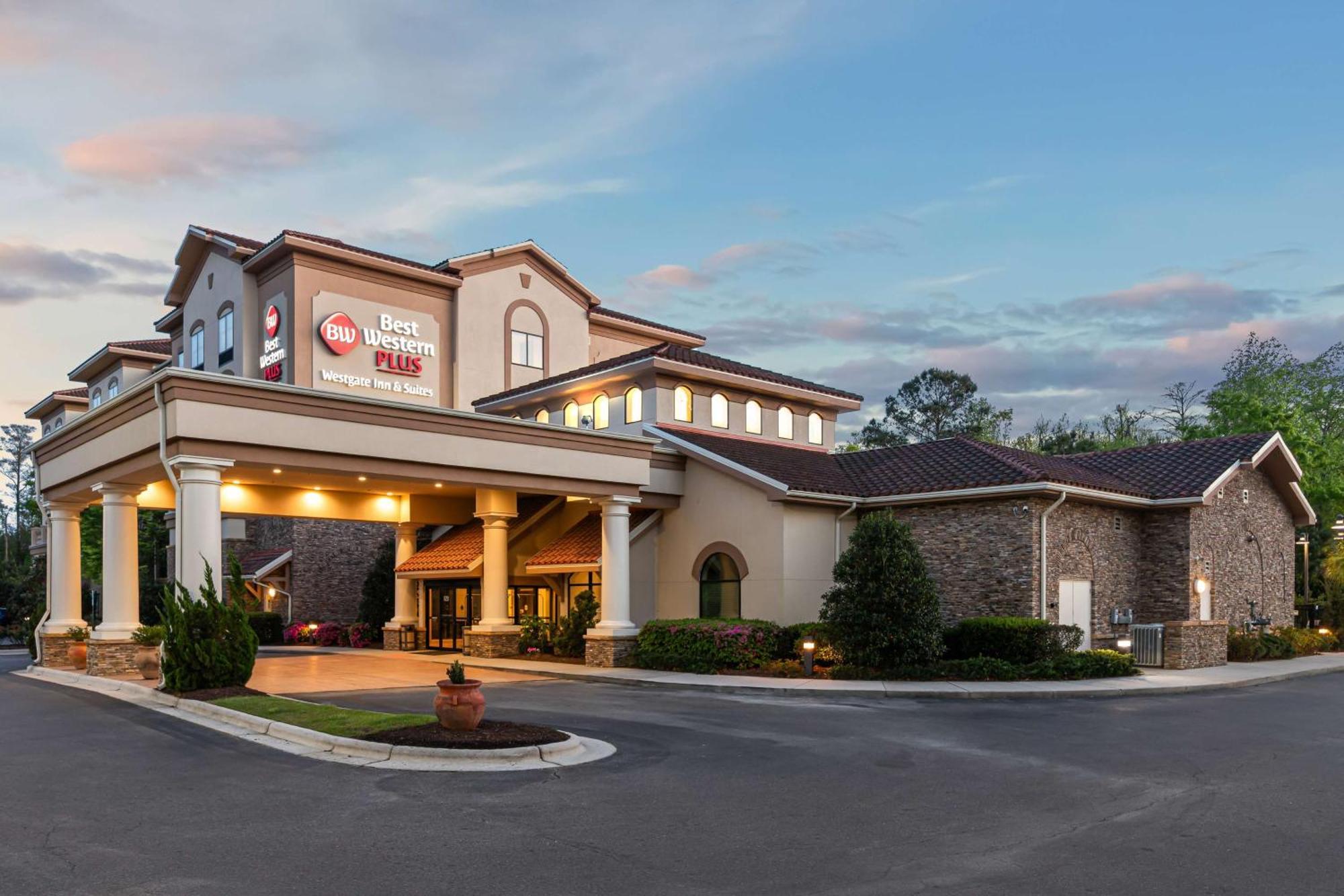 Best Western Plus Westgate Inn And Suites Leland Luaran gambar